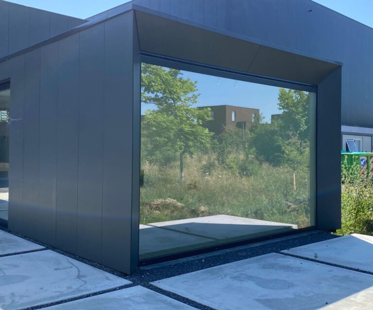 dd4779d7-3001-4857-ade9-f549bd519991